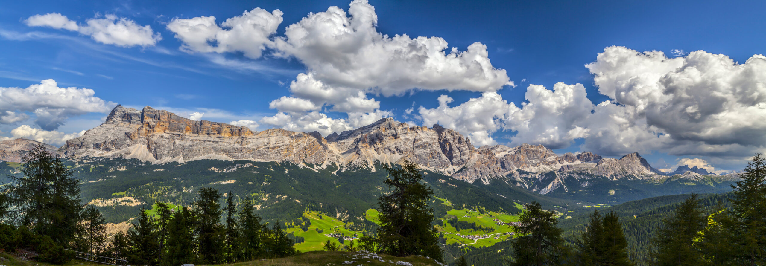 Treinreis met Dolomieten Italië